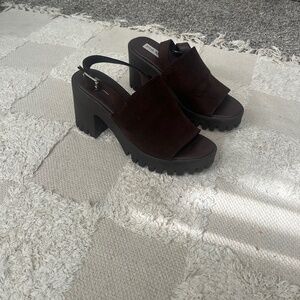 Steve Maden Suède Chocolate Brown Heel